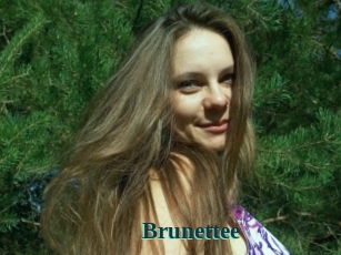 Brunettee