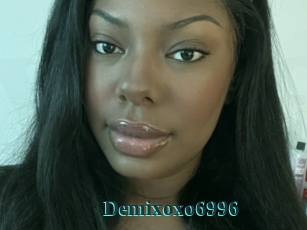 Demixoxo6996